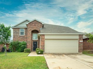 2661 Gardendale Dr, Fort Worth, TX 76120