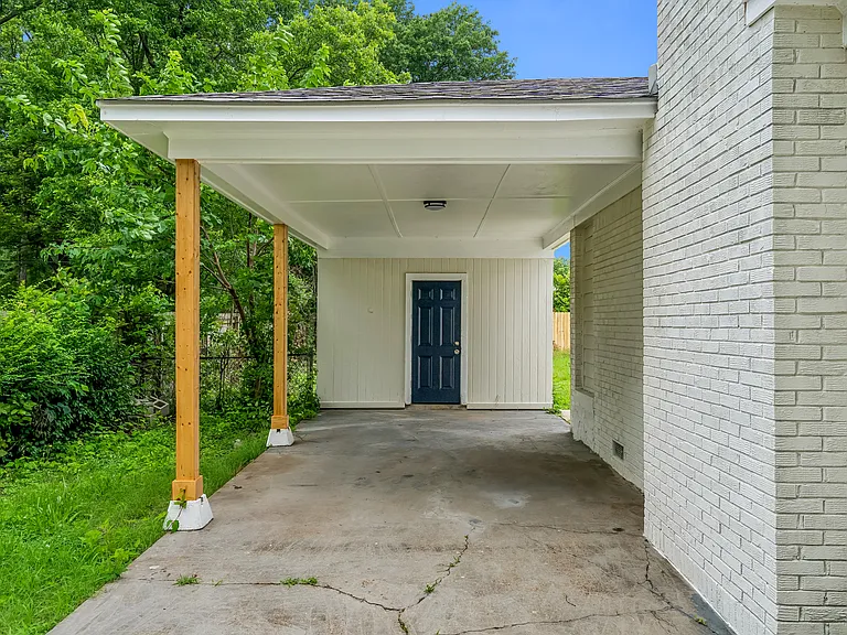 3175 Mensi St — Photo 2