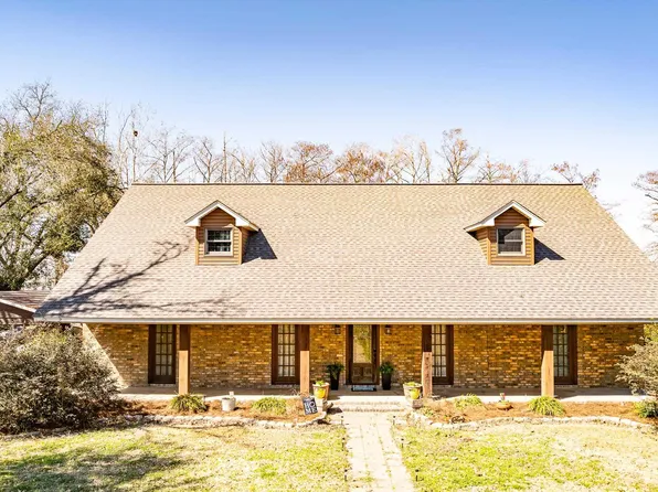 518 Island Point Dr, Lake Providence, LA 71254