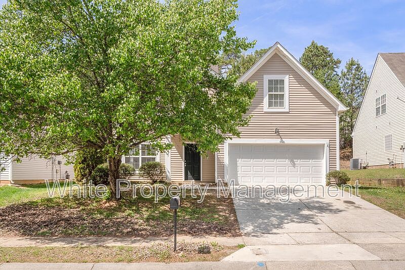 1st image of 12427 Oakton Hunt Dr