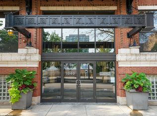 1040 W Adams St Unit 110, Chicago, IL