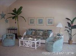 211 Flynn Rd, Lake Ozark, MO 65049