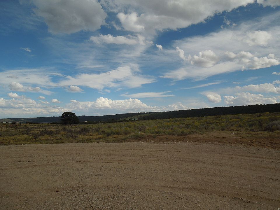 2nd image of 80 Stone Rd S