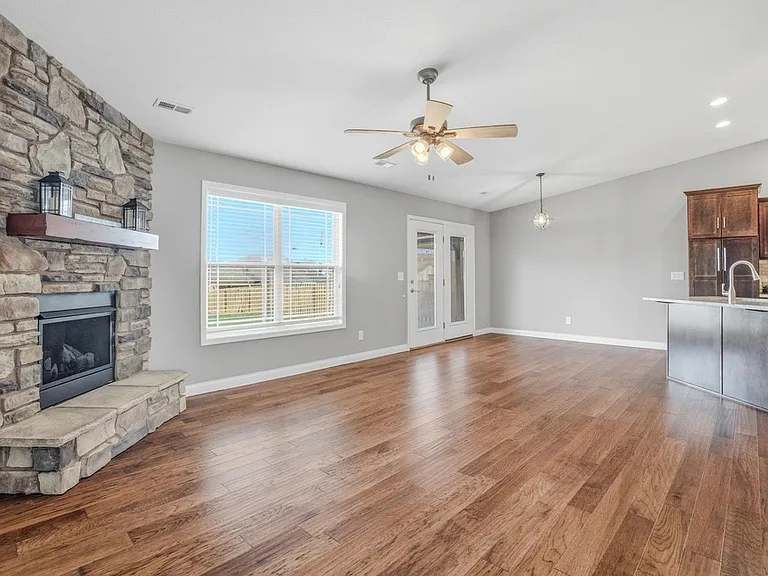 2309 Mace Dr — Photo 14