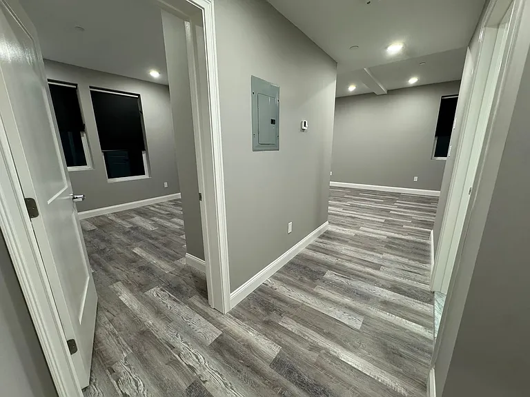 8 Avon St — Photo 12