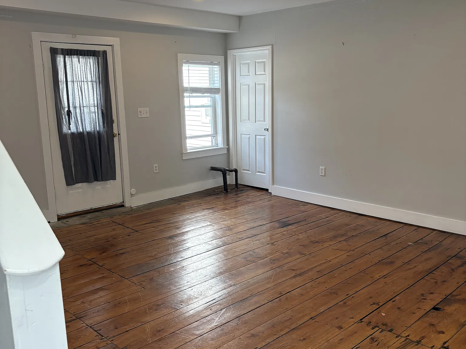 874 Main Street - 4 — Photo 4