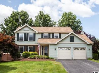 208 Burnt House Rd, Carlisle, PA 17015