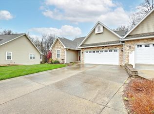 2022 W Arbor Ridge Way, Bloomington, IN 47403