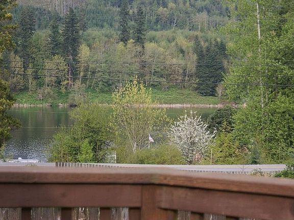 Lake McMurray View