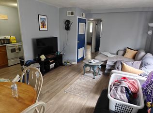 210 E Mulberry St APT 5, Columbia, IL 62236