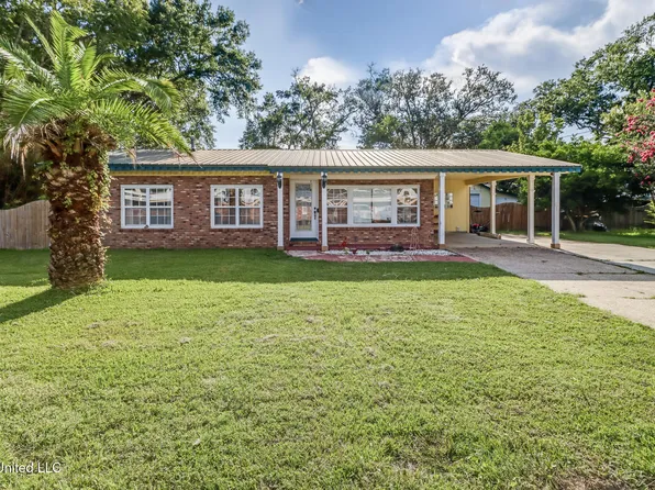 312 Church Ave, Long Beach, MS 39560