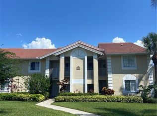 7736 Jewel Ln #W-104, Naples, FL 34109