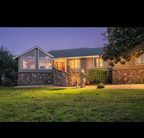 310 Mesa Rd Photo 1