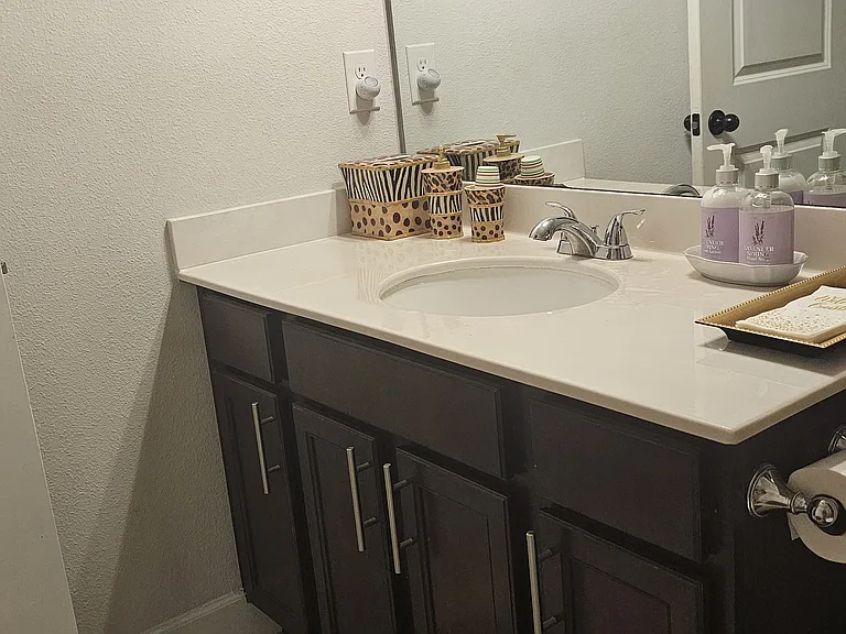 244 Lake Smart Cir — Photo 10