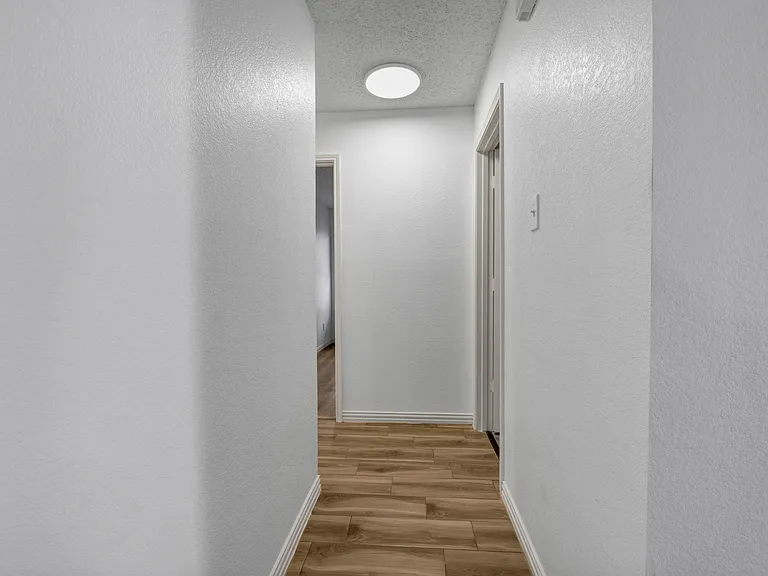 5132 Bedfordshire Dr — Photo 10