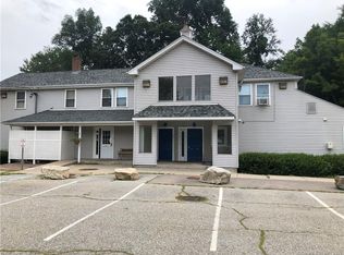 99 Leesville Rd, Moodus, CT 06469