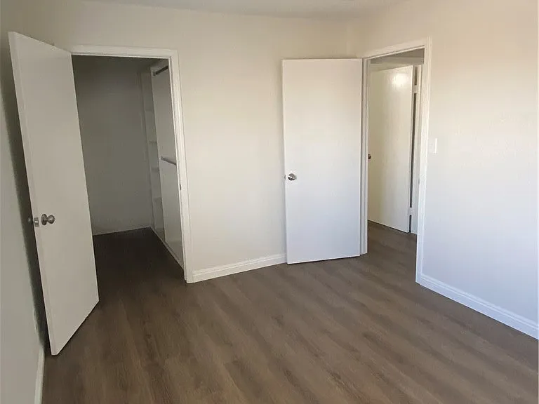 1518 Norman Pl — Photo 10
