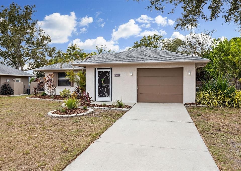 1st image of 1027 DEER HOLLOW WAY
