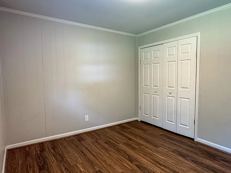 6614 Johnston St S — Photo 11