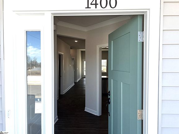 2nd image of 1400 Johnstone Dr