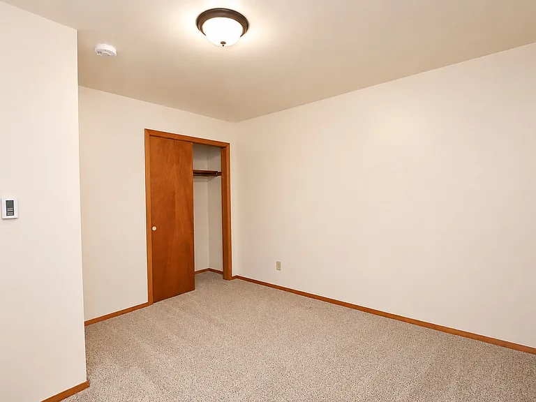 322 Maple Dr #2 — Photo 11