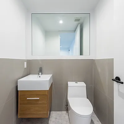 Rented by Nooklyn NYC LLC | media 84
