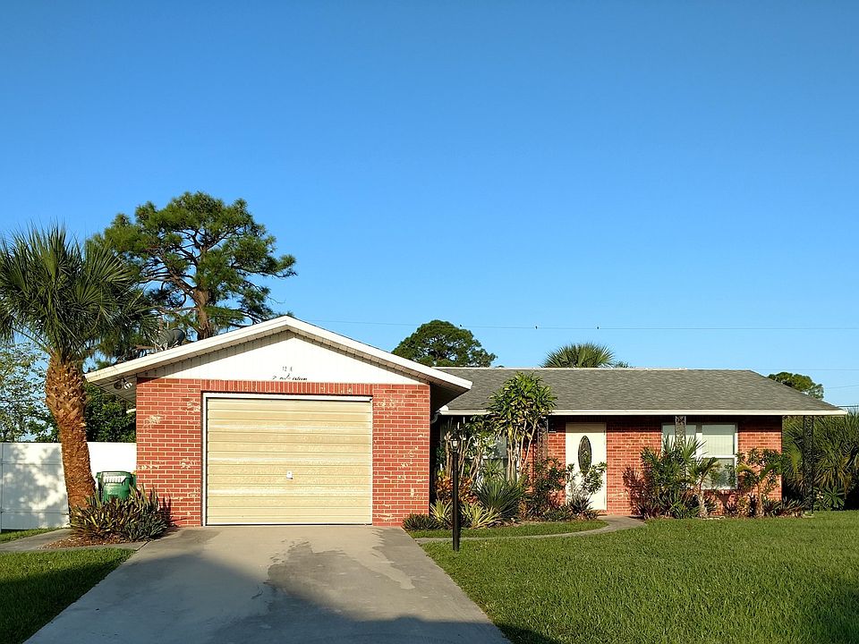 1st image of 1216 Loma Ln