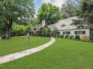 5 Robin Hood Rd, Summit, NJ 07901