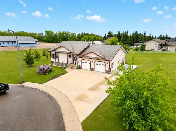 9506 E 106a St, Mackenzie County, AB T0H 2H0