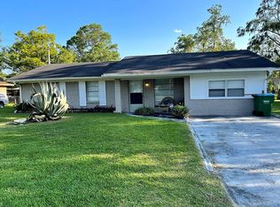 6406 Walnut St, Moss Point, MS 39563