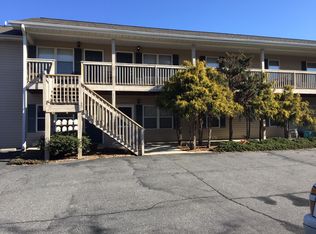 12 Florida Ave, Weaverville, NC 28787