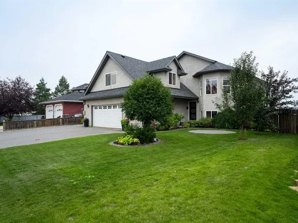 105 S Lindstrom Cres, Wood Buffalo, AB T9K 2N7