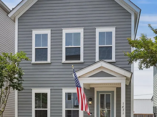 1671 Indy Dr, North Charleston, SC 29405