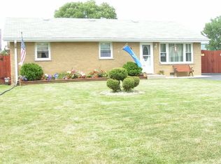 7700 W 81st St, Bridgeview, IL 60455