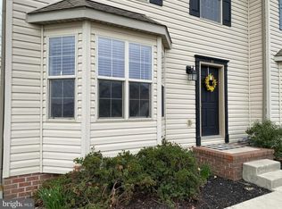 61 Hemlock Dr, Hanover, PA 17331