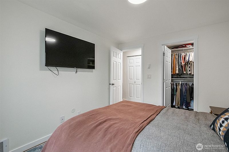 5th image of 411 N 90th Street #207
