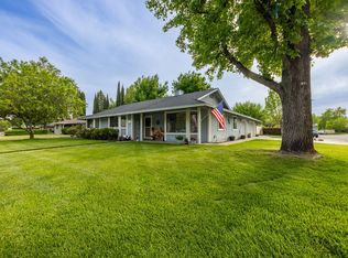 5729 Old Barn Way, Redding, CA 96001