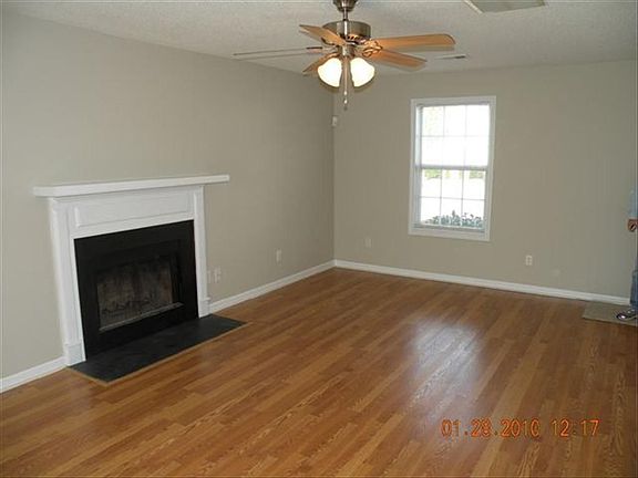 Great Room/Fireplace