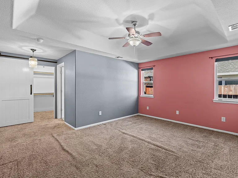 1016 Birmingham St — Photo 15