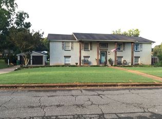 1028 Hemlock St, Tuscumbia, AL 35674