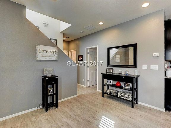 3rd image of 8219 Southern Cross Ave