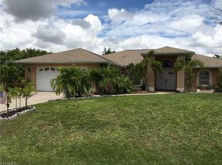 1027 SE 5th Ter, Cape Coral, FL 33990