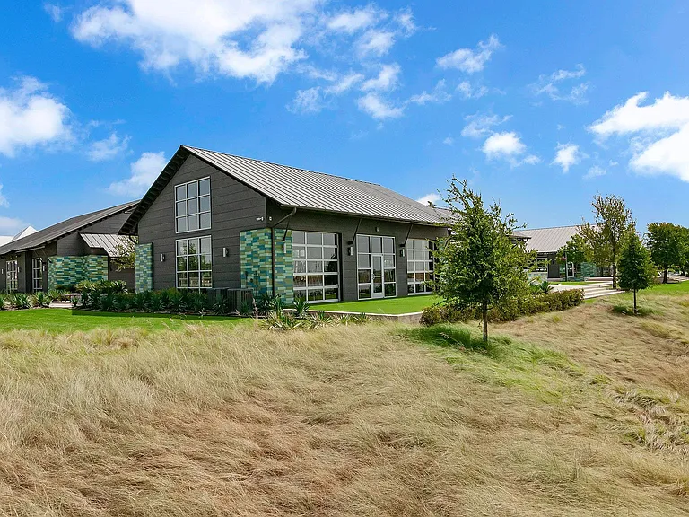 913 Boardwalk Way — Photo 23