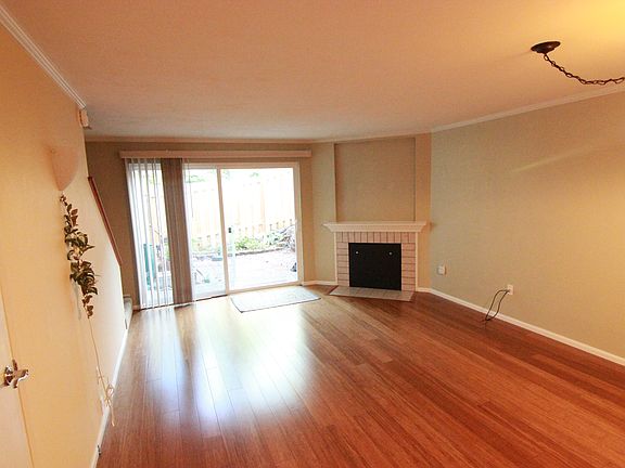 5th image of 4020 S 158th St APT A