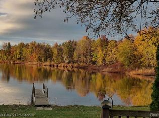 3018 Phelps Lake Rd, Mayville, MI 48744
