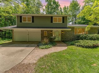 1200 Wildwood St, Midland, MI 48642