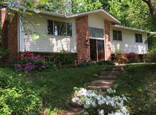 10011 Latimer Ct, Fairfax, VA 22032