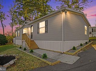 17 Mountain Top Ln, Narvon, PA 17555