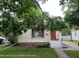 2118 Roberts Ln, Lansing, MI 48910