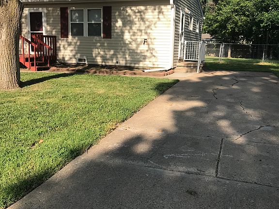 2nd image of 620 Steahlin Ave